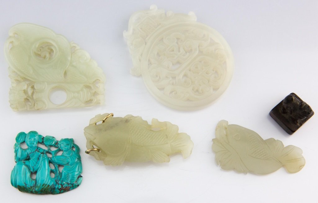 (6) SMALL DECORATIVE CHINESE PIECES (1 of 5)