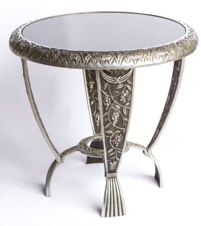 MID 20TH CENTURY HEAVY METAL ART DECO STYLE TABLE (1 of 8)