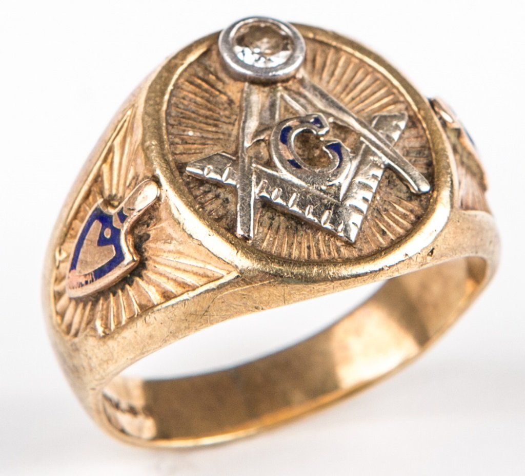 MEN'S 10K MASON RING (1 of 3)