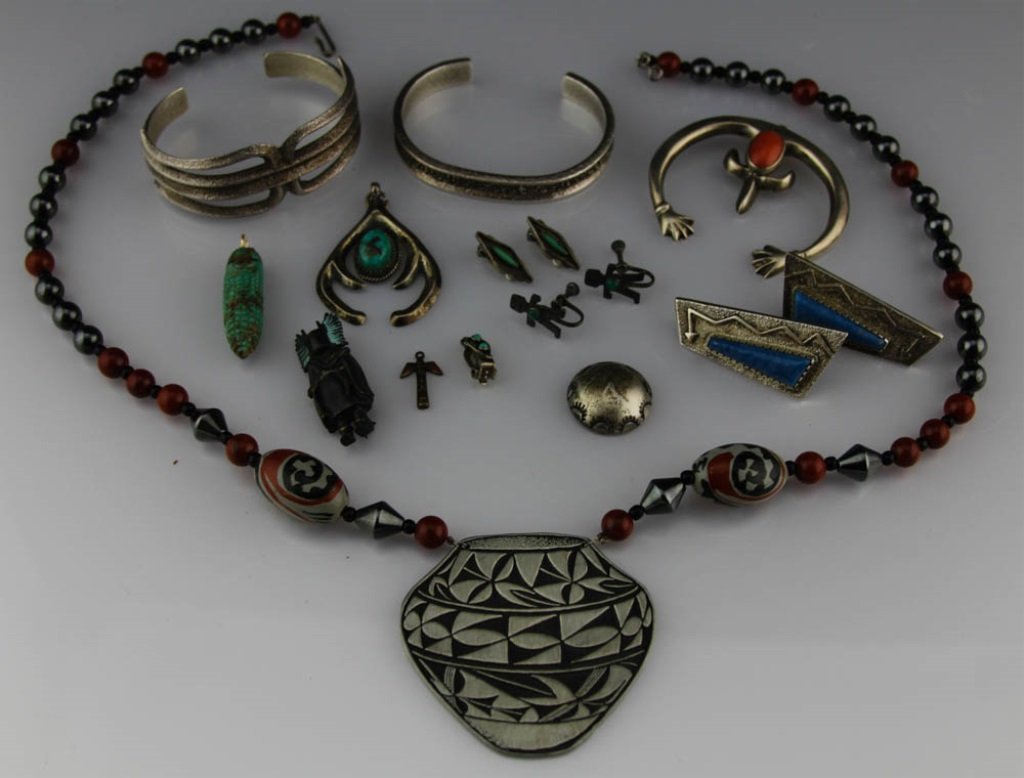 MIXED NATIVE AMERICAN STERLING & COSTUME JEWELRY (1 of 7)