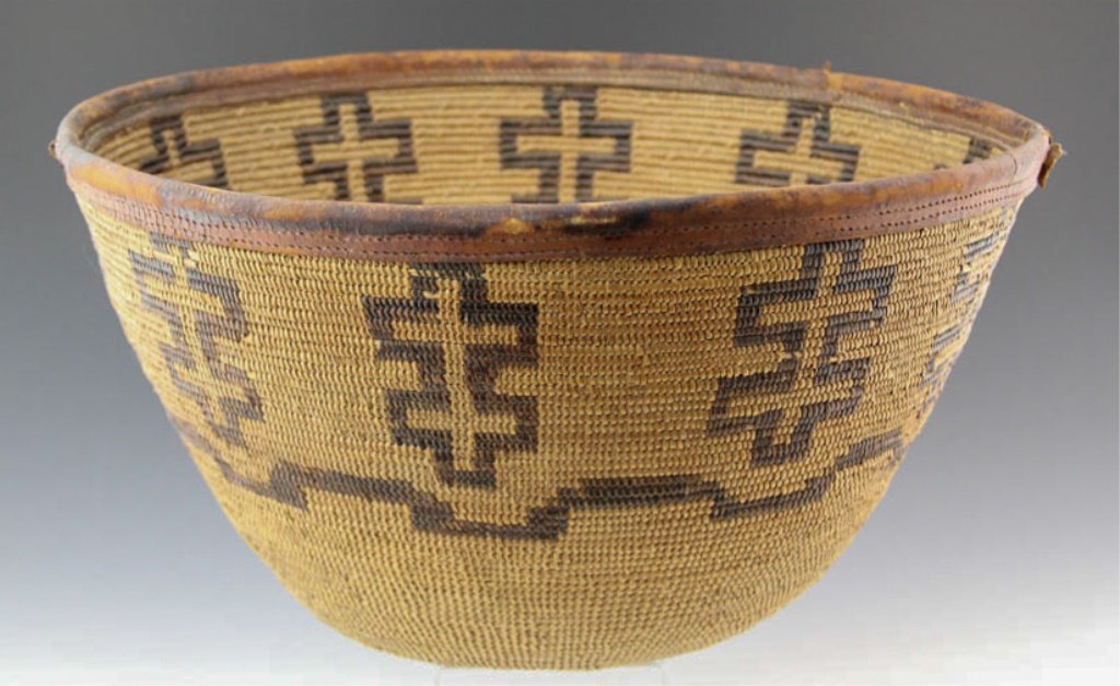 CALIFORNIA MISSION INDIAN JUNCUS BASKET (1 of 5)