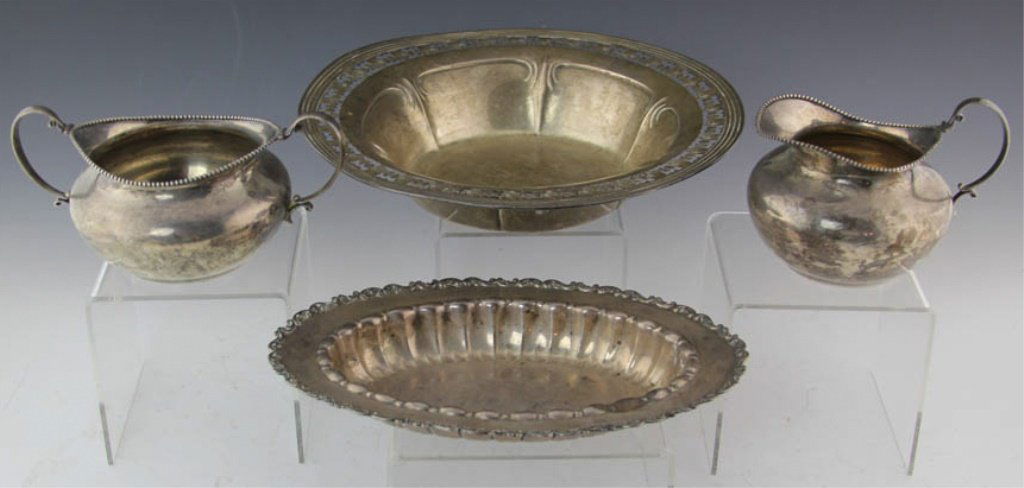 LOT OF FOUR STERLING SILVER TABLE FLATWARE ITEMS (1 of 6)