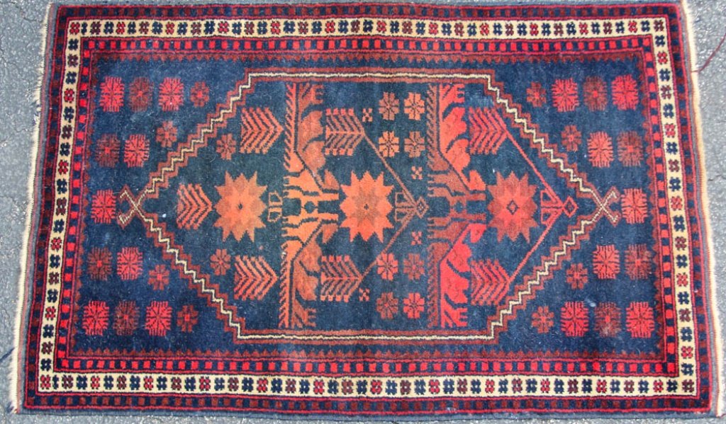 TURKISH WOOL RUG (1 of 5)