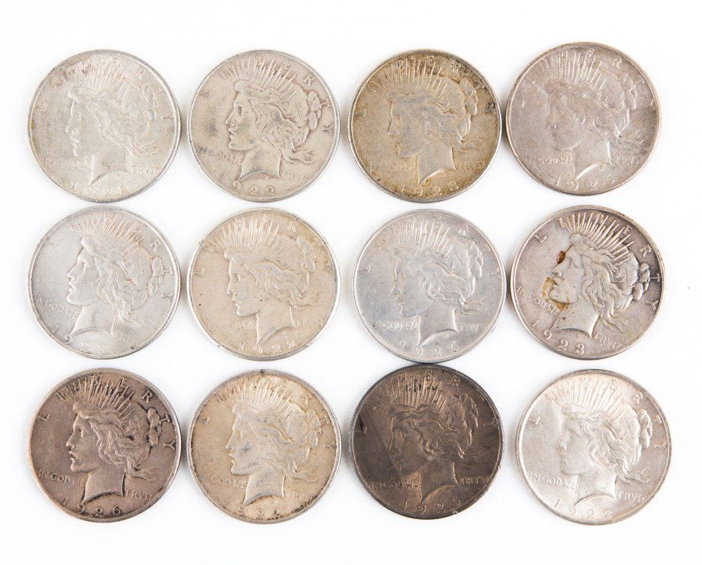LOT OF (12) SILVER PEACE DOLLARS (1 of 3)