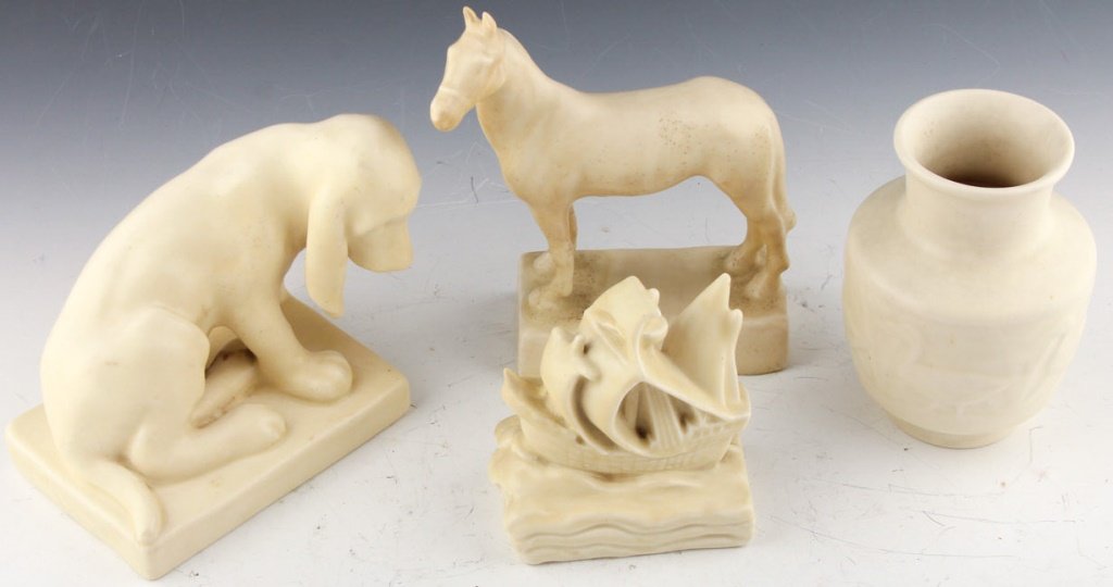 4 ROOKWOOD POTTERY BOOKENDS & VASE EARLY 20TH C (1 of 9)