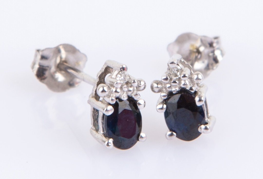 14K WHITE GOLD OVAL BLUE SAPPHIRE STUD EARRINGS (1 of 2)