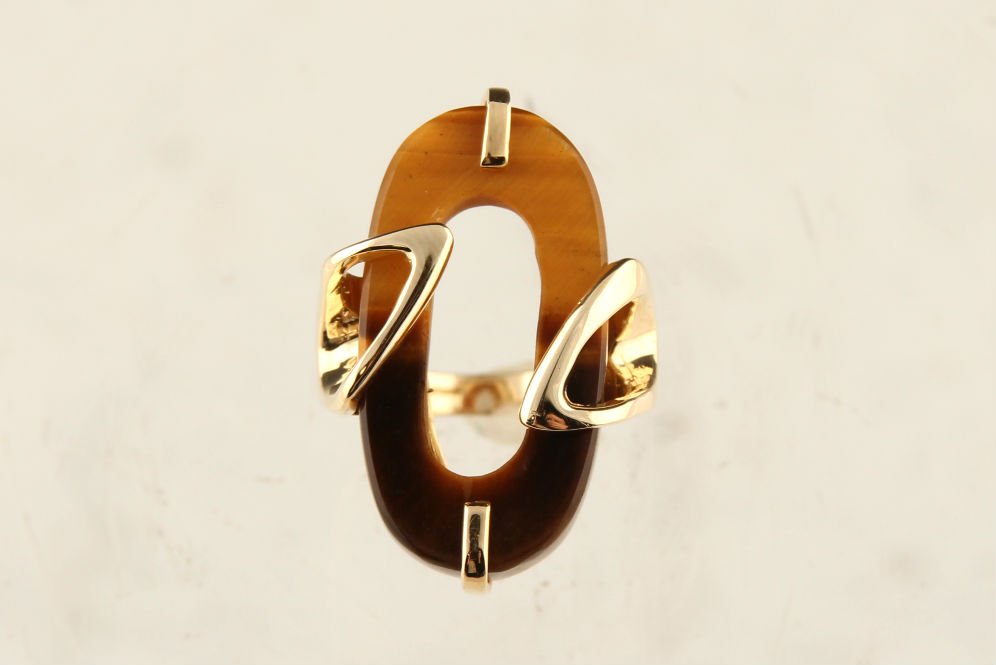 14K YELLOW GOLD OVAL TIGER'S EYE RING (1 of 3)
