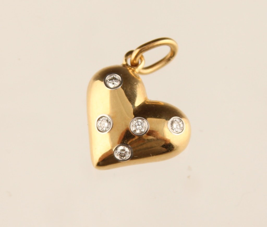 TIFFANY & CO. 18K YELLOW GOLD DIAMOND HEART CHARM (1 of 3)