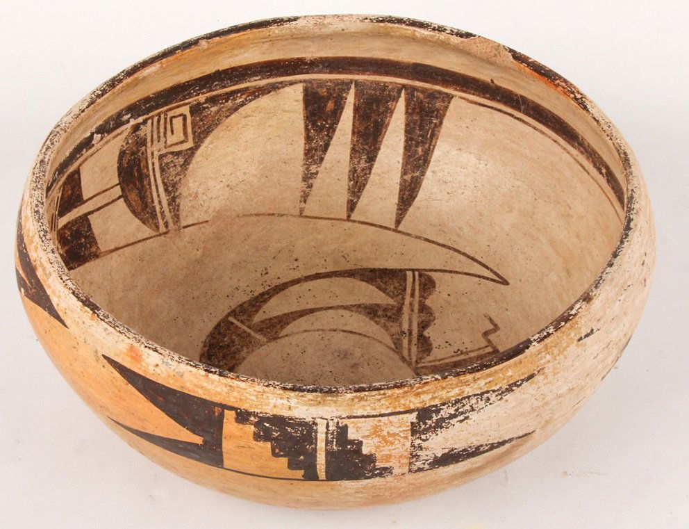 MID 20TH C HOPI POLYCHROME BOWL (1 of 4)