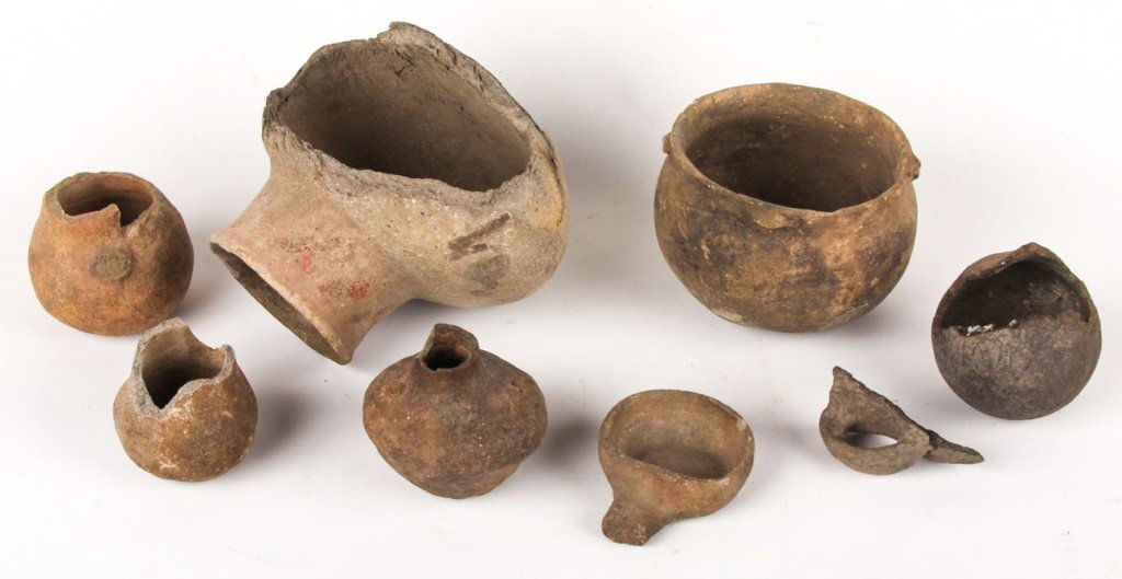 7 PRE-COLUMBIAN GREYWARE POTTERY JARS & PIECES (1 of 3)