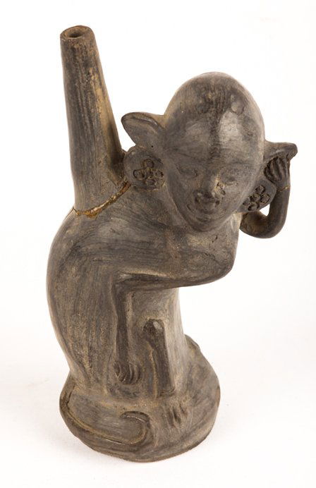 PRE-COLUMBIAN CHIMU PERU MONKEY EFFIGY JAR (1 of 3)