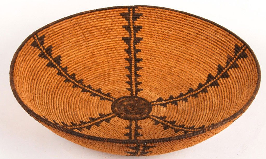 EARLY 20TH C PIMA BASKET (1 of 4)