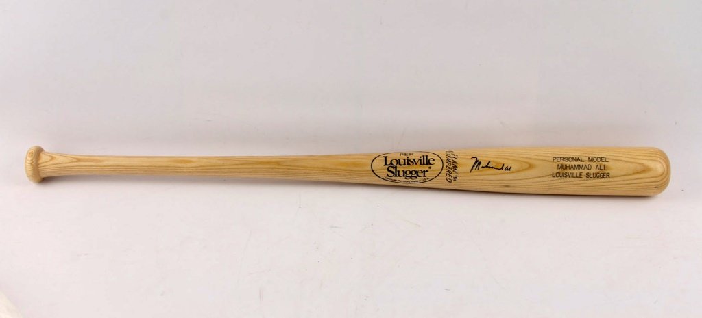 MUHAMMAD ALI SIGNED LOUISVILLE SLUGGER BAT JSA (1 of 6)
