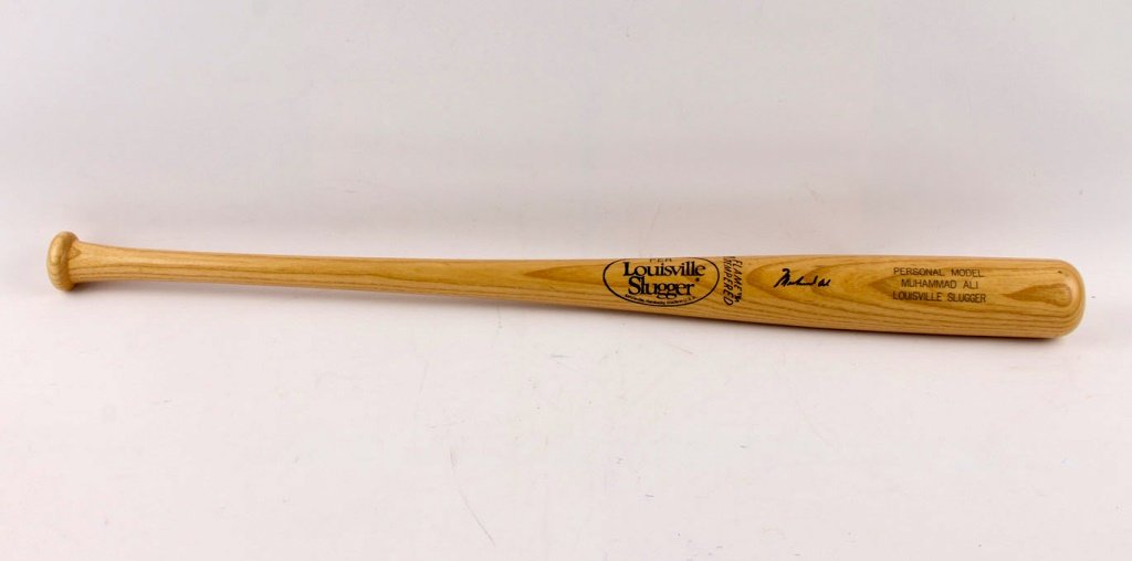 MUHAMMAD ALI SIGNED LOUISVILLE SLUGGER BAT JSA (1 of 7)