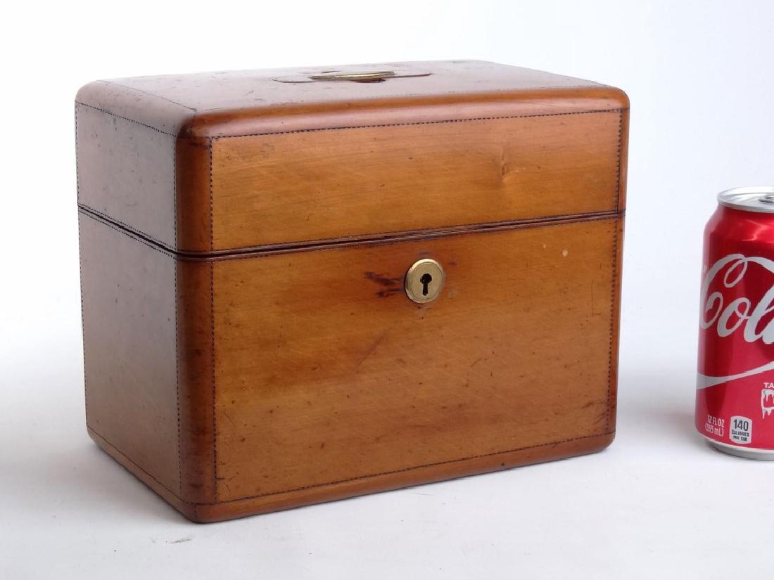 19th c. Tea Caddy (1 of 7)