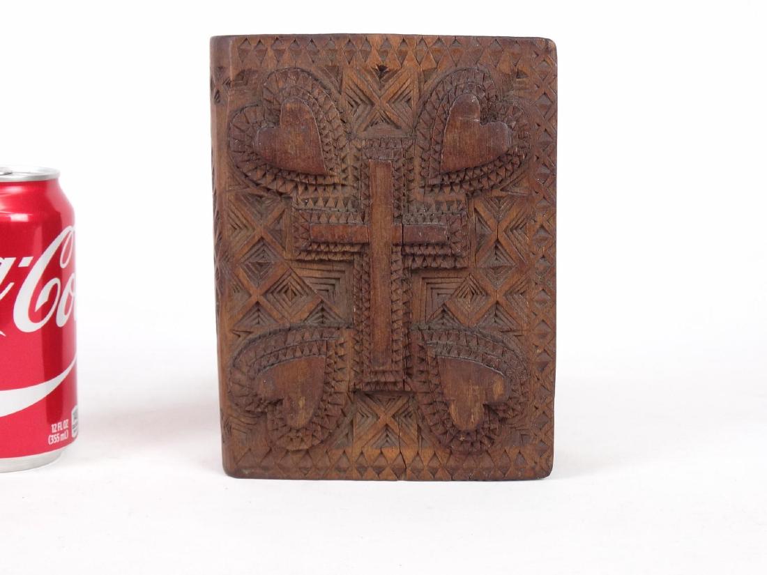 Tramp Art Book Box: Carved wooden tramp art book box. 5" x 7", 3" D..