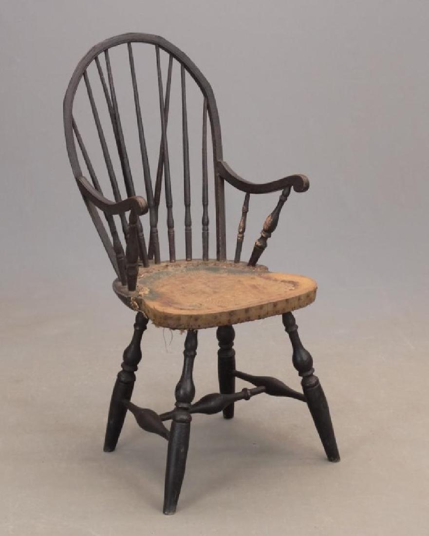 18th c. Rhode Island Windsor Chair (1 of 4)