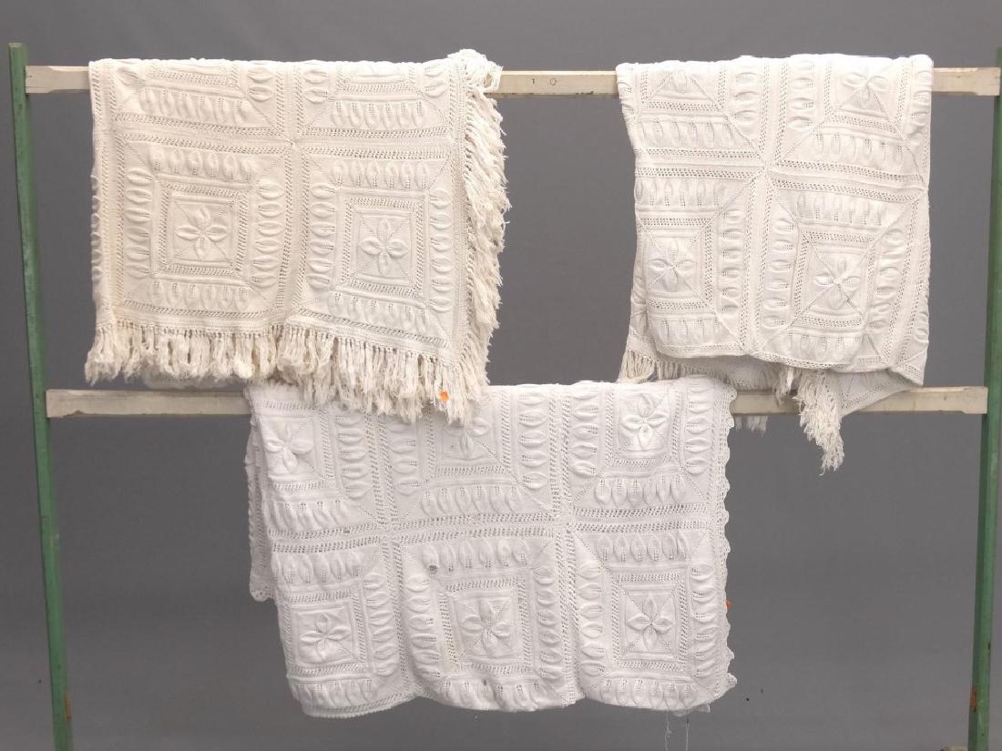 Vintage Coverlets (1 of 4)