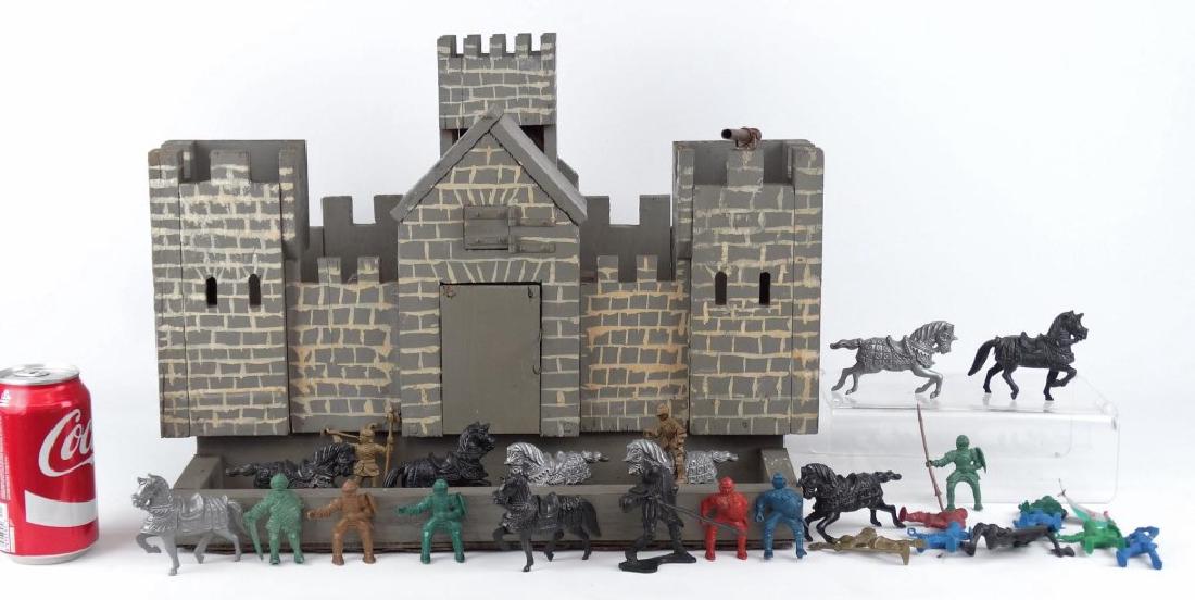 Wooden Toy Castle (1 of 8)