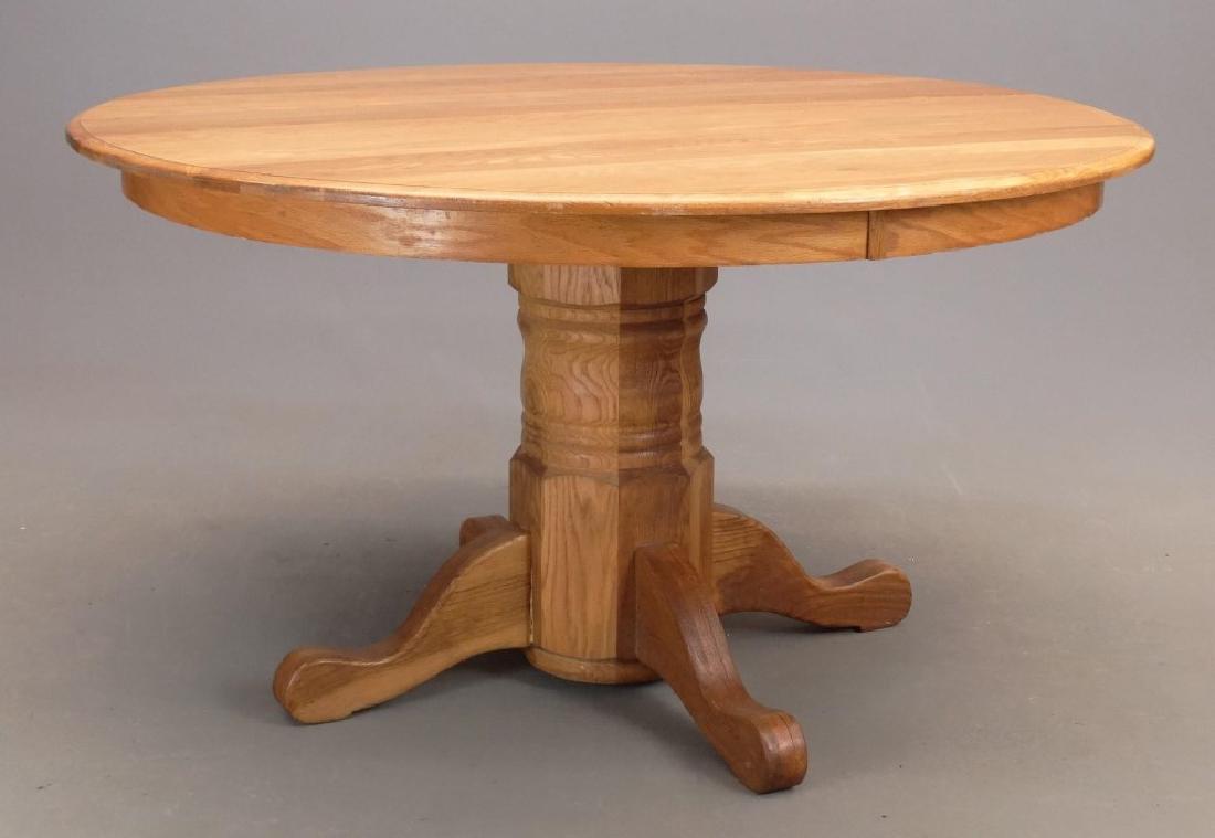 Round Oak Table (1 of 3)
