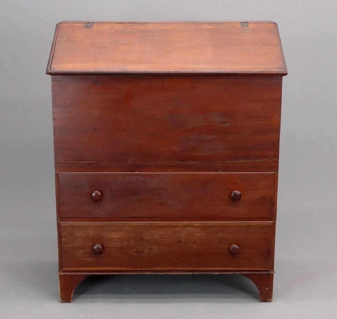 19th c. Desk (1 of 9)