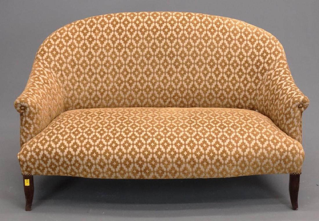 Upholstered Settee: Upholstered settee. 49" x 20" x 30".