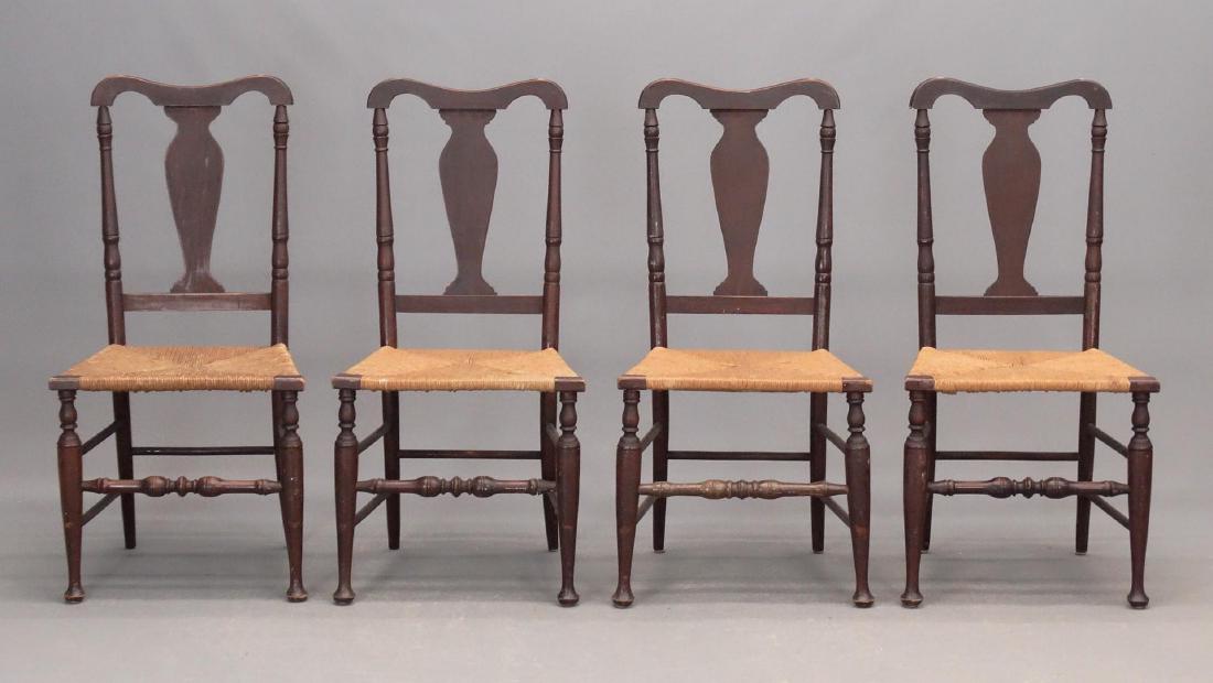 Set Of (4) Queen Anne Style Chairs (1 of 5)