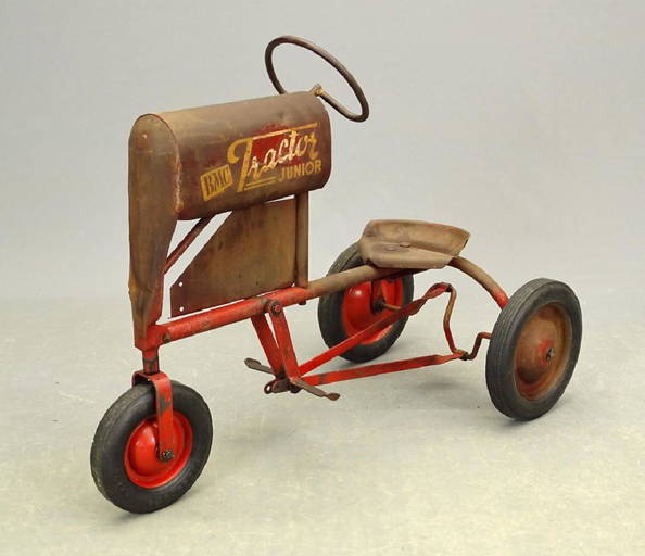 Bmc Junior Pedal Tractor