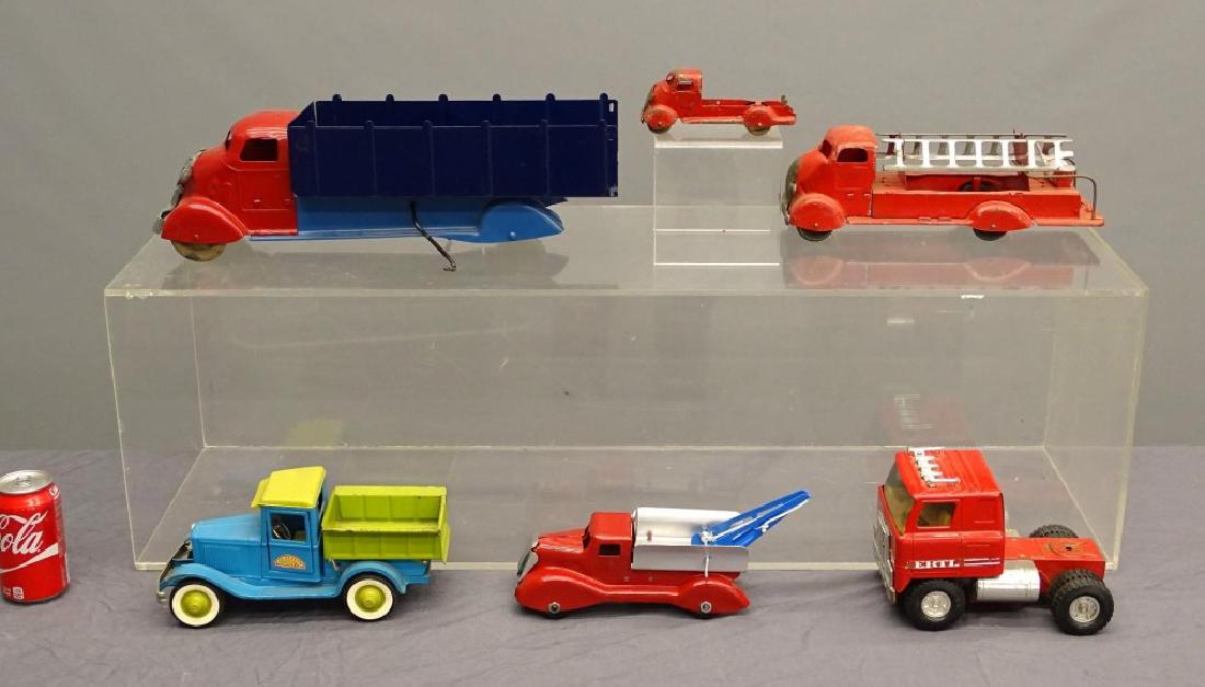 Vintage Toy Lot (1 of 6)