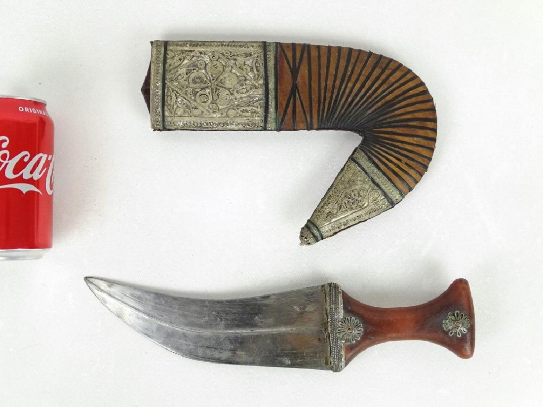 Middle Eastern Dagger (1 of 7)