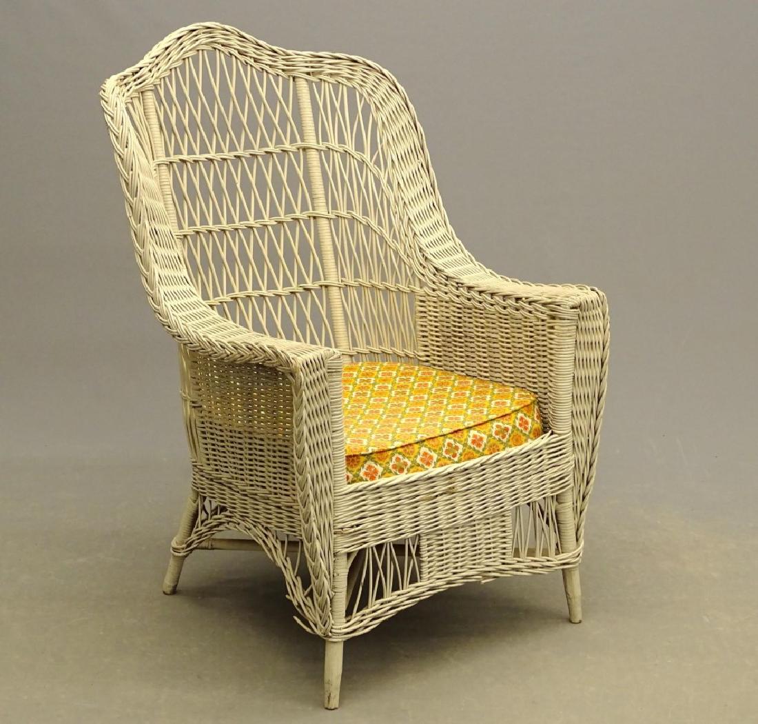 Wicker Chair (1 of 4)