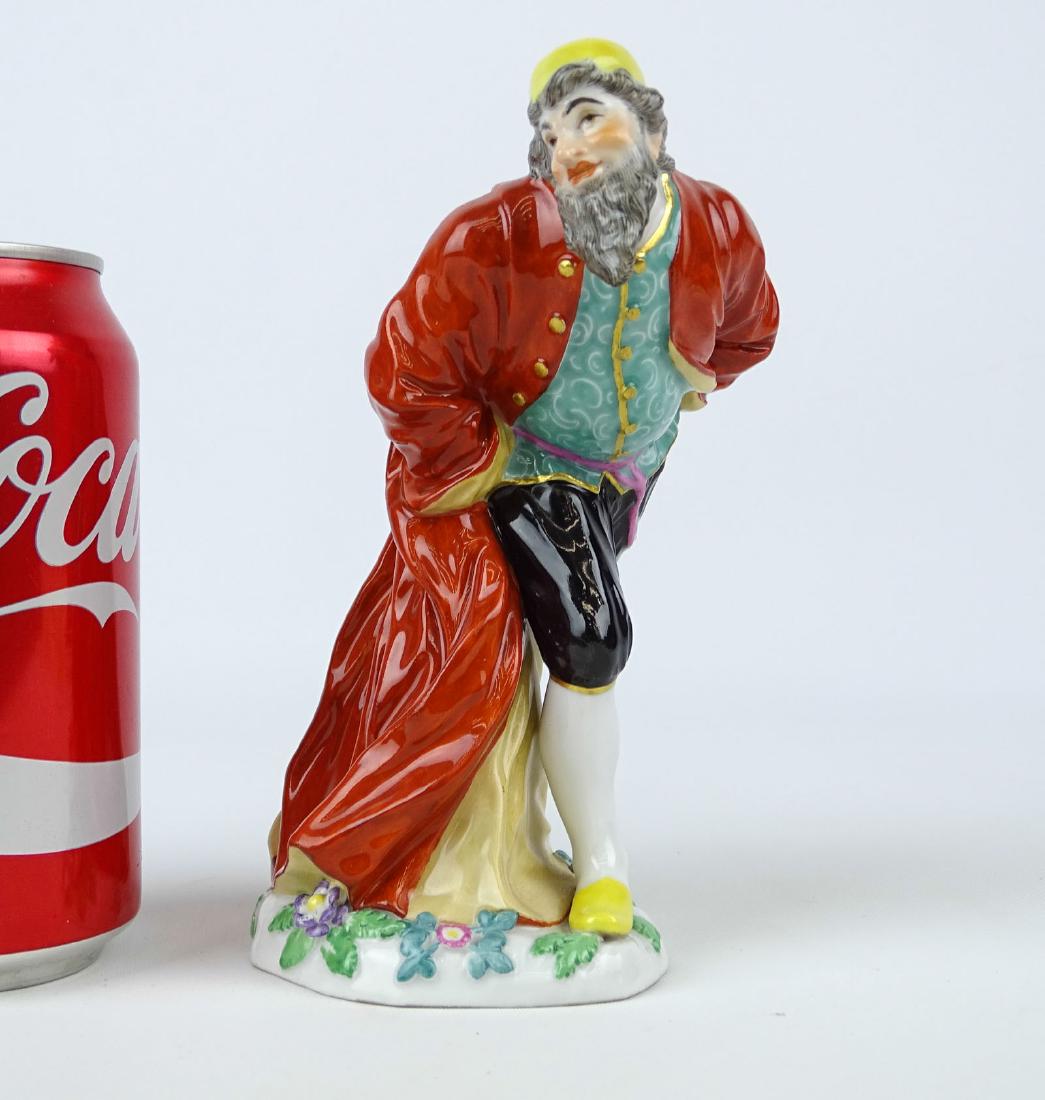 Pantaloon Porcelain Figure (1 of 7)