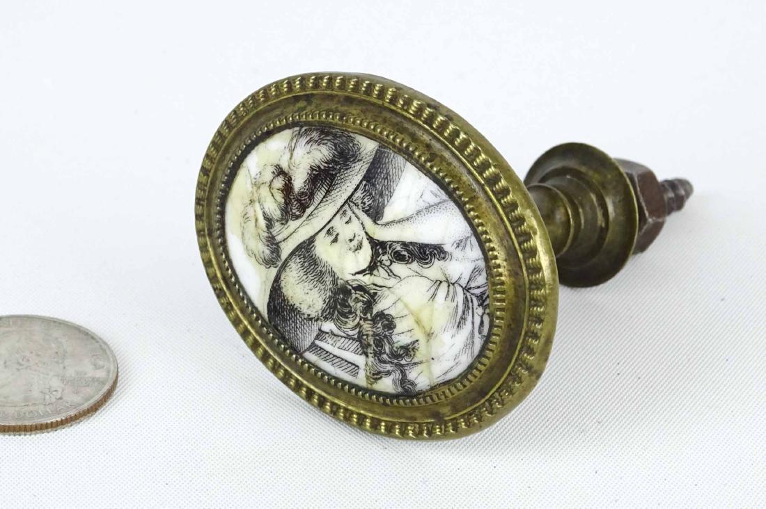 18th c. Enameled Knob (1 of 3)