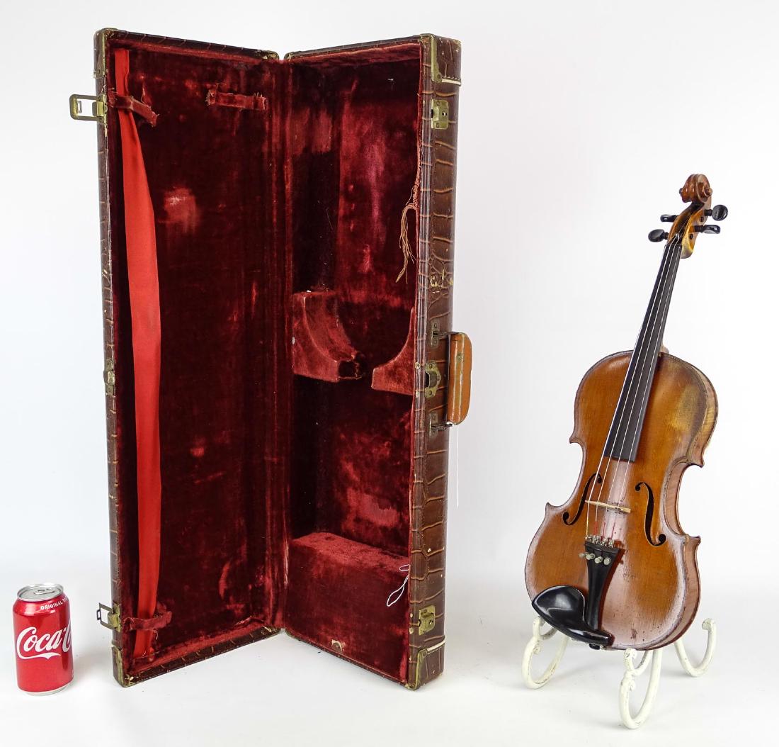 Violin: Violin, 20th century. Labeled "Elias Howe / Boston #178 / Anno 1911".