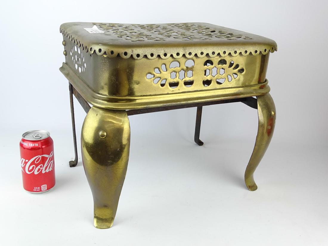 Brass Footman (1 of 4)