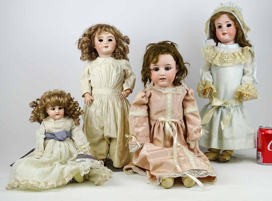 Porcelain Dolls (1 of 9)