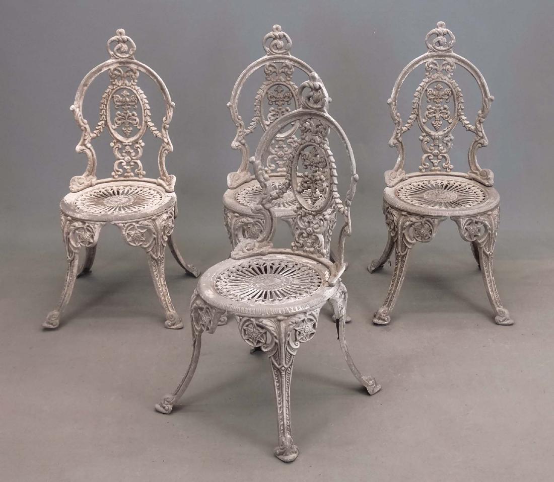 Aluminum Patio Chairs (1 of 5)