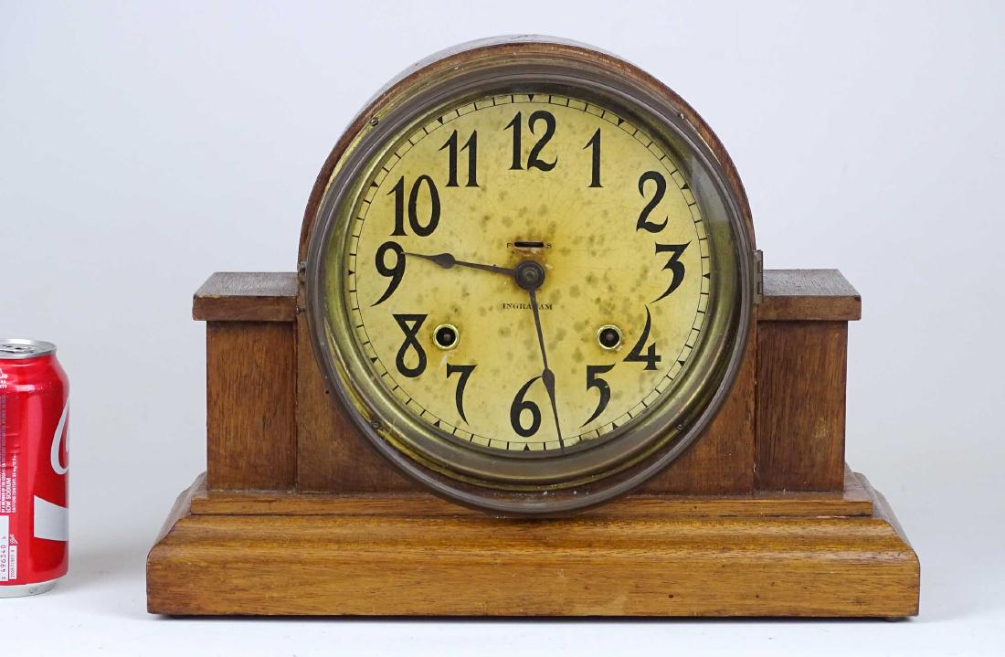 Ingraham Mantle Clock (1 of 7)