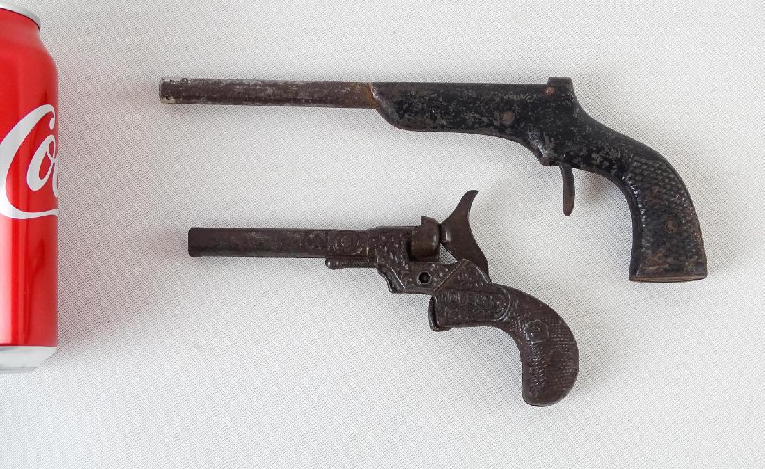 Early Novelty Cap Pistols (1 of 5)