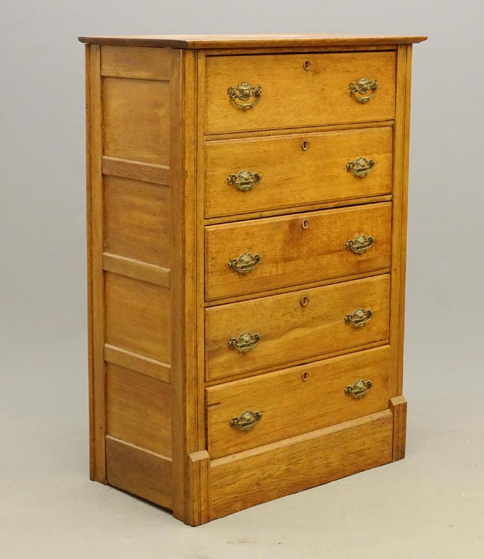 Oak Chest Of Drawers (1 of 6)