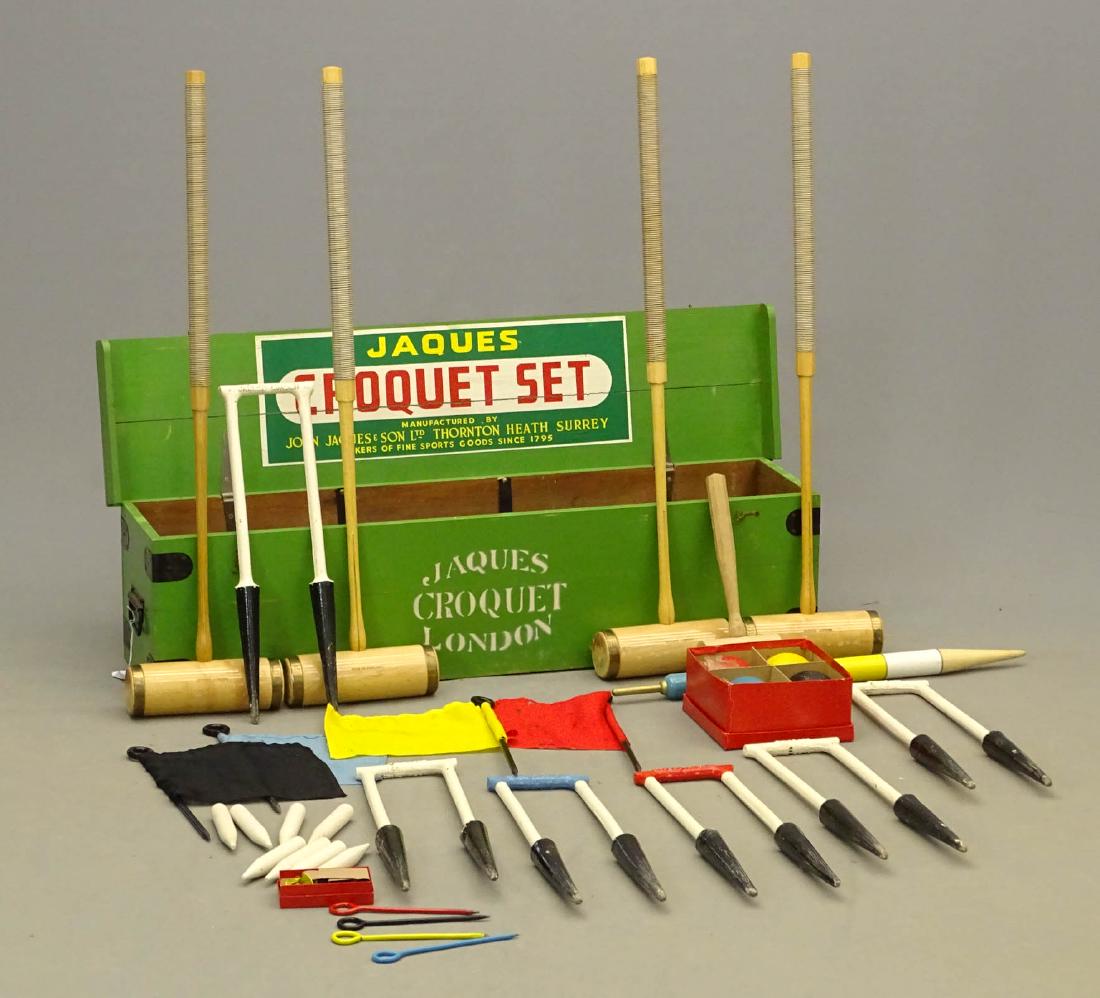 Abercrombie & Fitch Croquet Set (1 of 7)