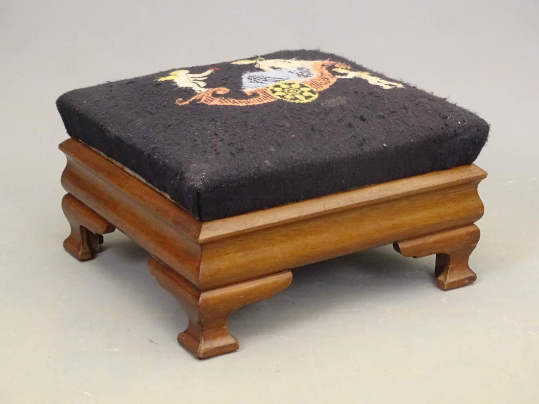 Footstool (1 of 4)