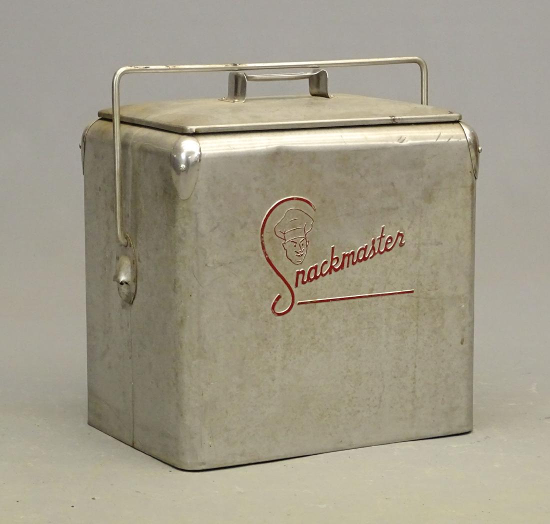 Vintage Cooler (1 of 5)