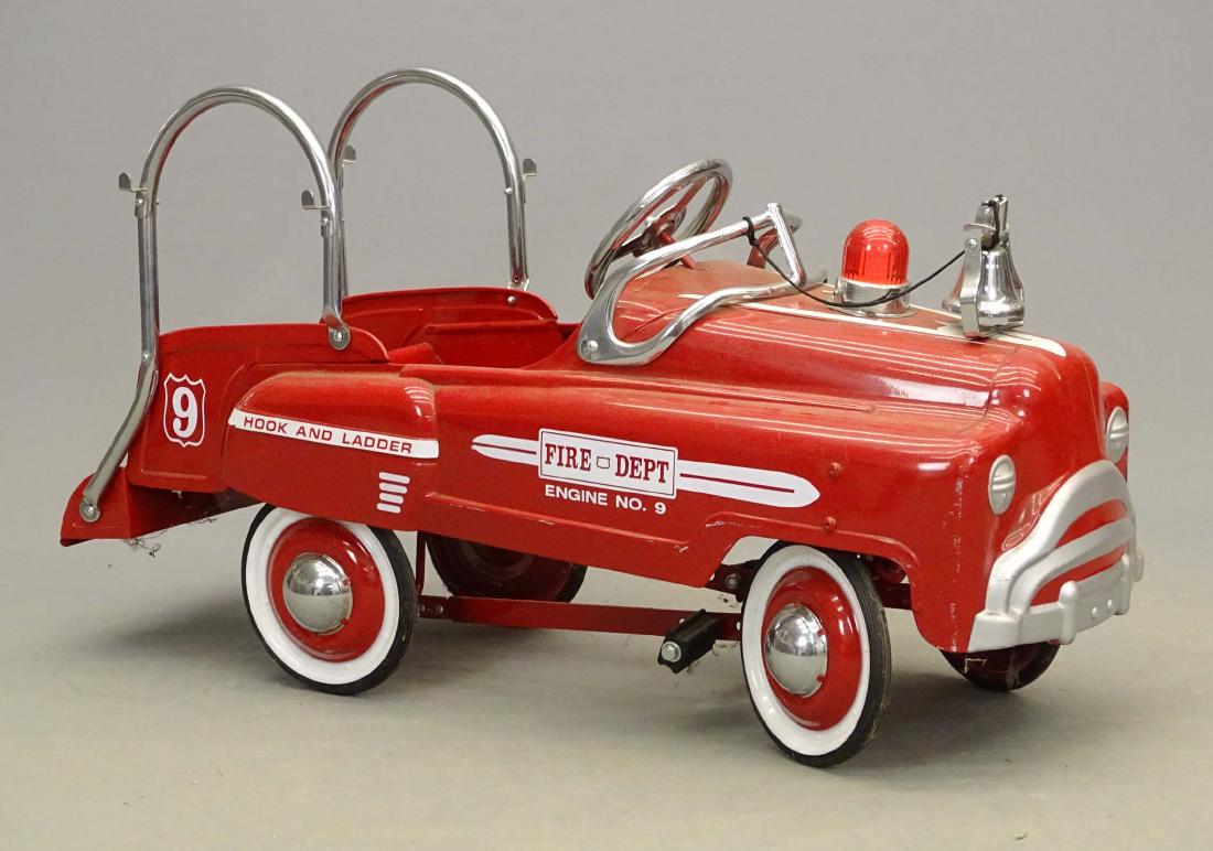 Child's Fire Pedal Car (1 of 4)
