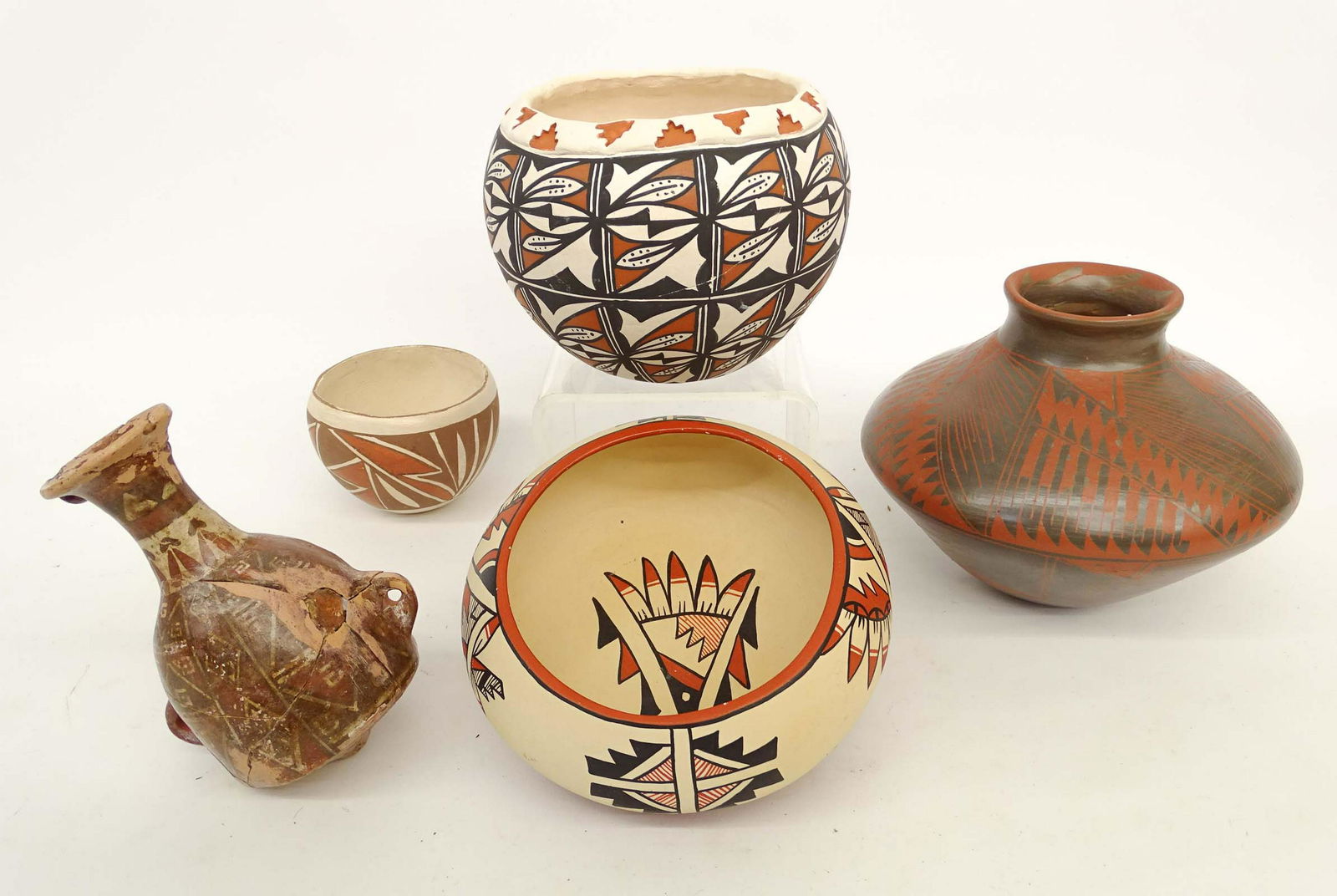 Southwest Pottery Lot (1 of 15)