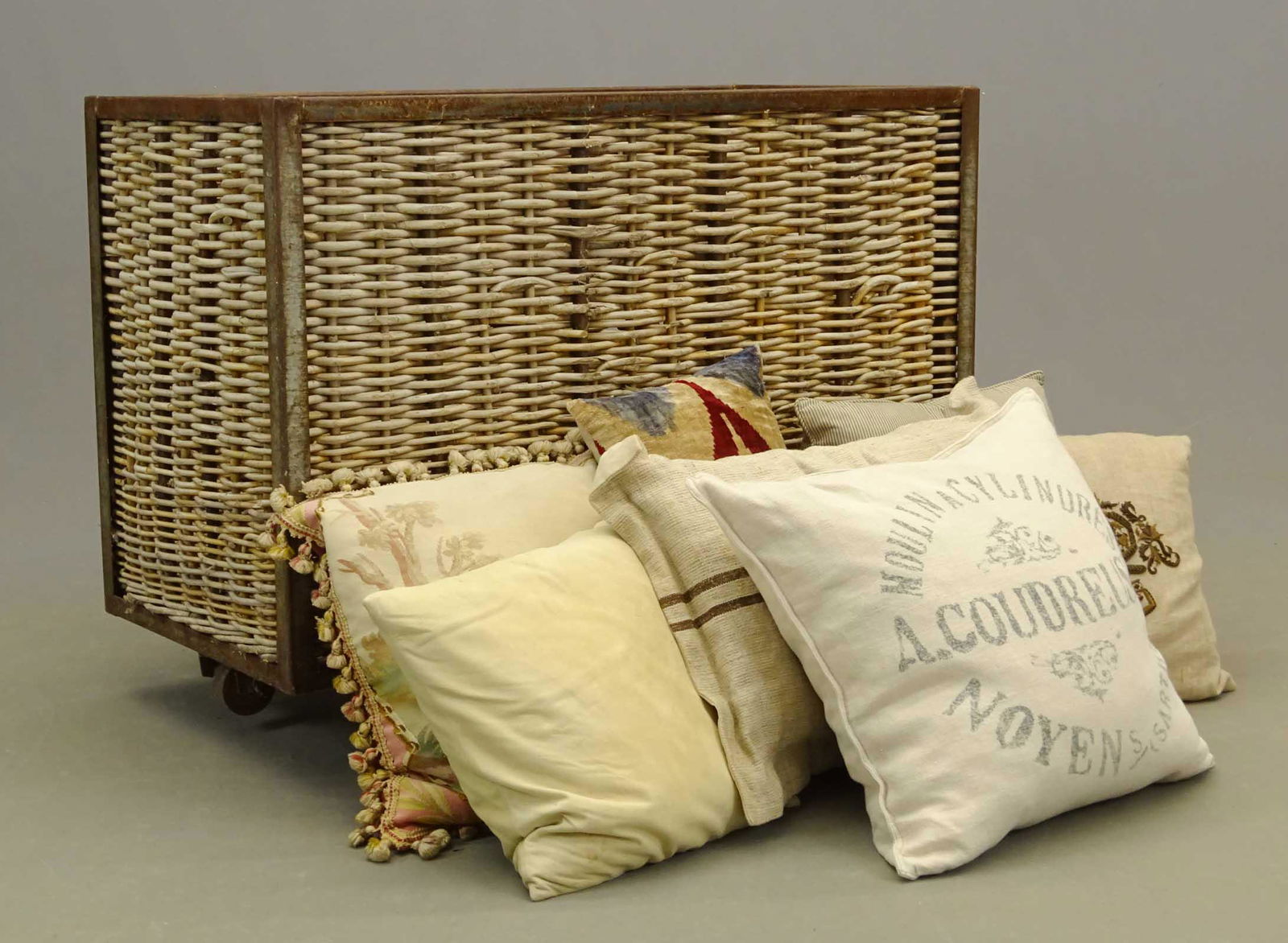 Laundry Cart (1 of 8)