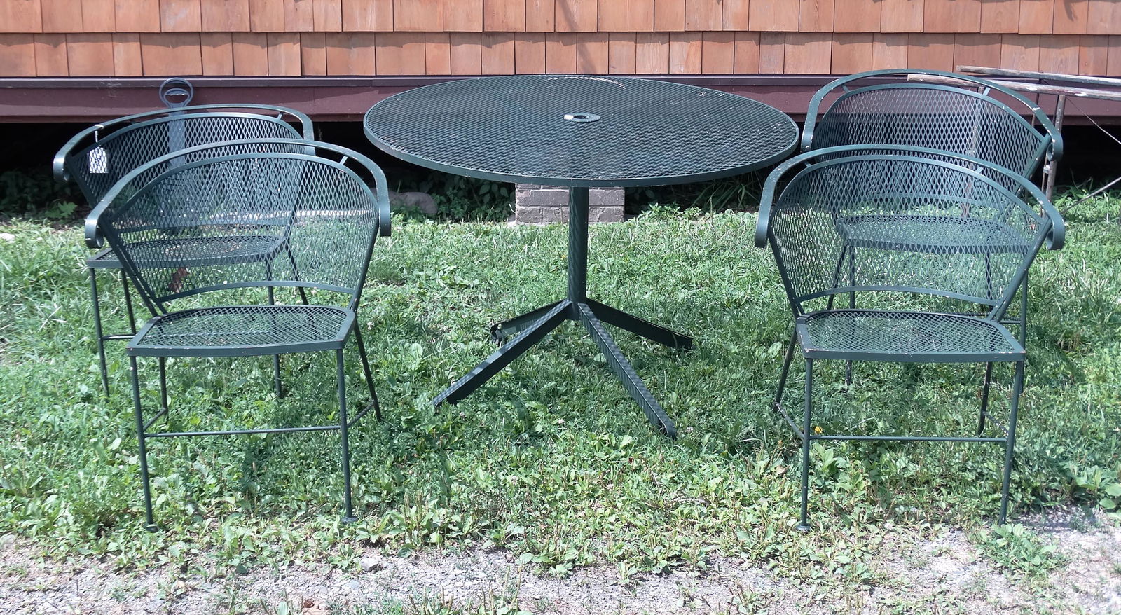 Patio Set (1 of 6)