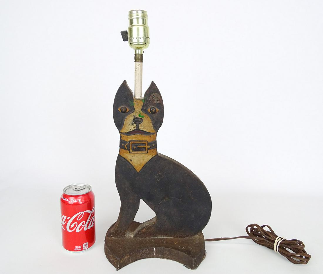 Cast Iron Dog Lamp (1 of 3)