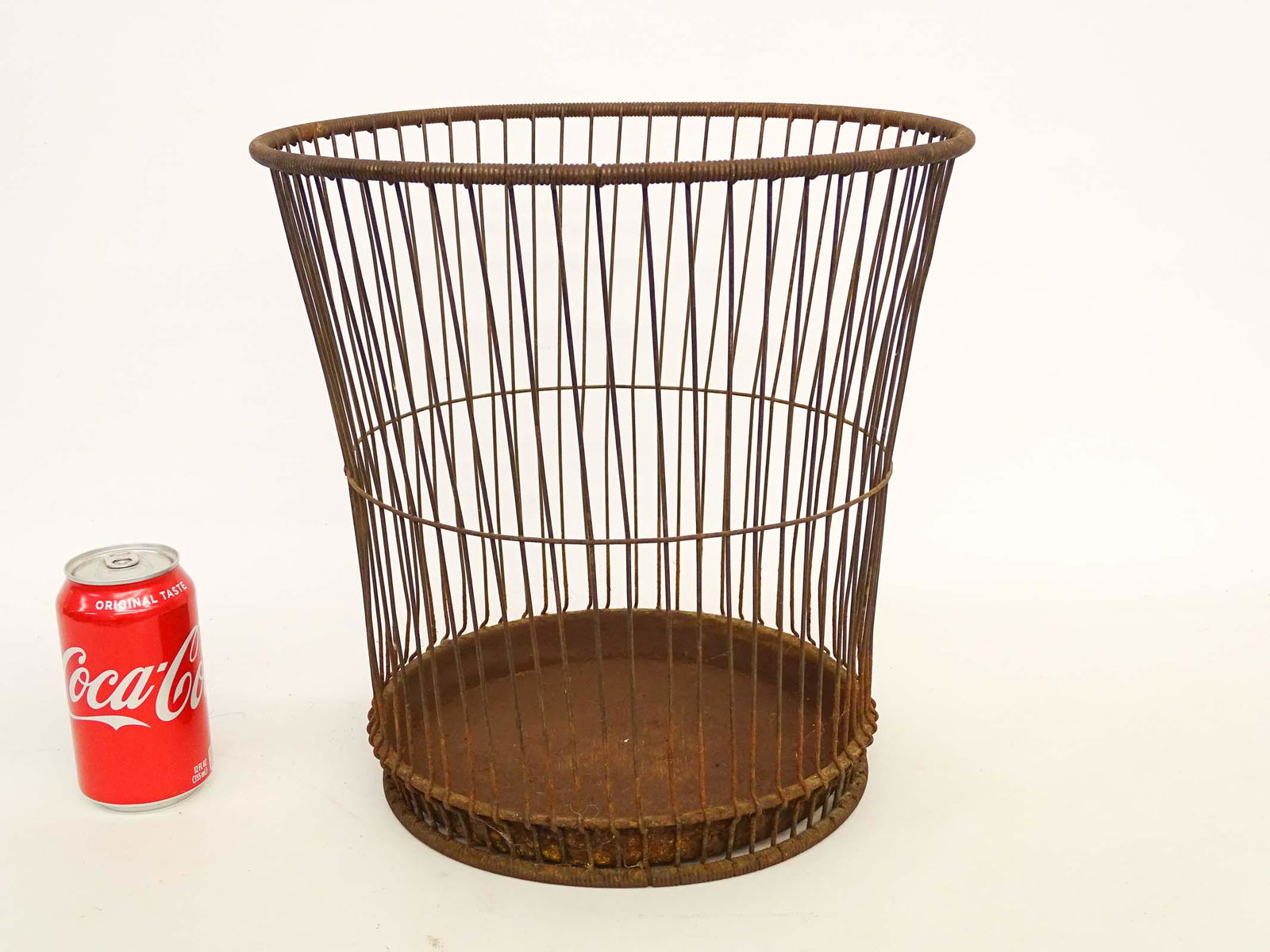 Wire Basket (1 of 2)