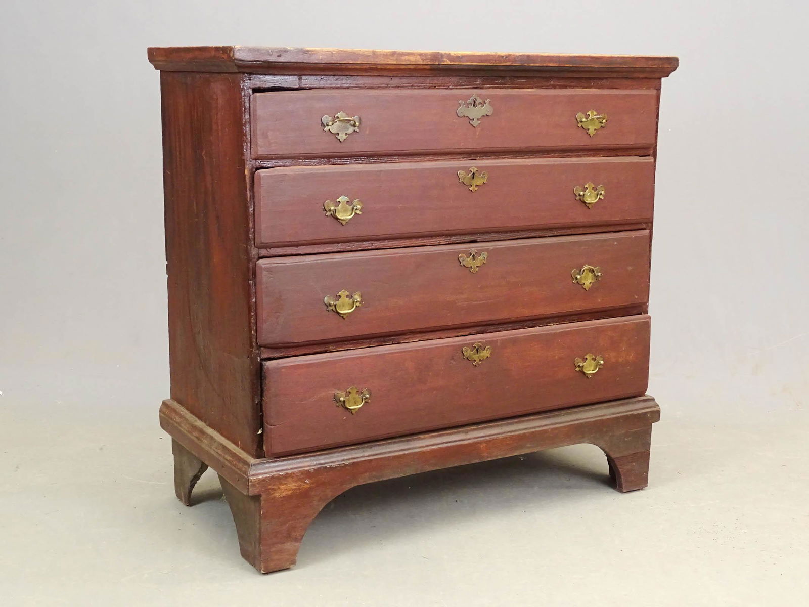 18th c. Chest Of Drawers (1 of 4)